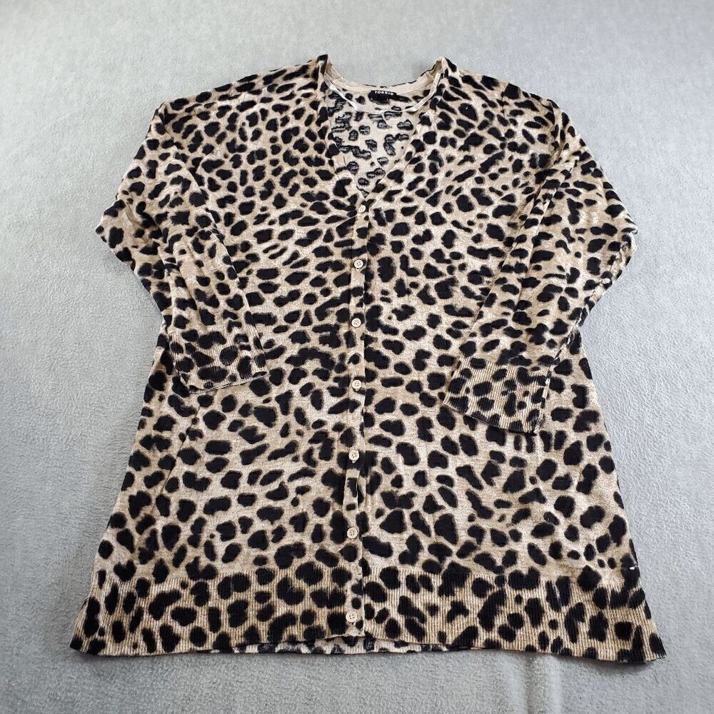 Torrid Cardigan Womens 2 Tan Cotton Leopard Print Sweater Knit V Neck Button Fro